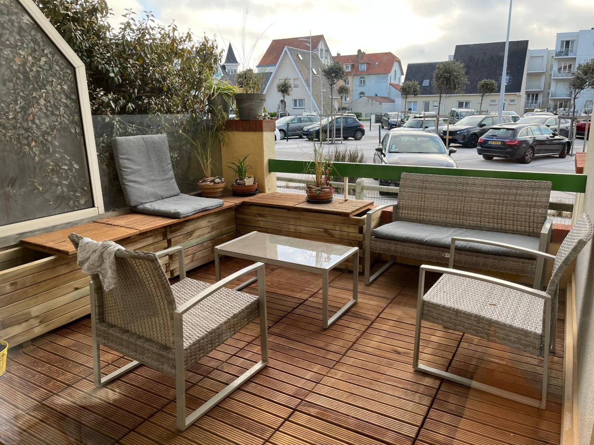 Agreable Appartement Et Terrasse A 2 Pas De La Mer Wimereux Exterior photo